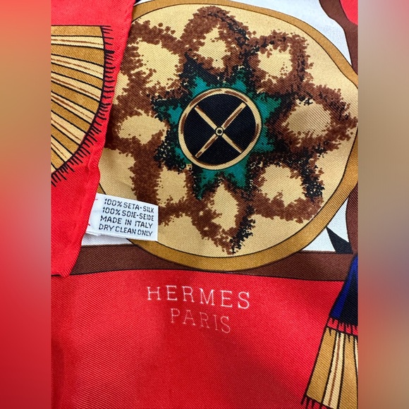 VINTAGE HERMES FEUX D’ARTIFICE FIREWORKS RED SILK SCARF WRAP 1937-1990 34X34 - Picture 4 of 6